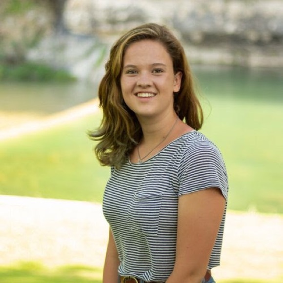 Meet your Posher, Madeleine - Picture 1 of 1